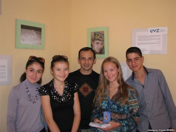 Українські діти дізнаються про депортацію кримських татар і вчаться толерантності