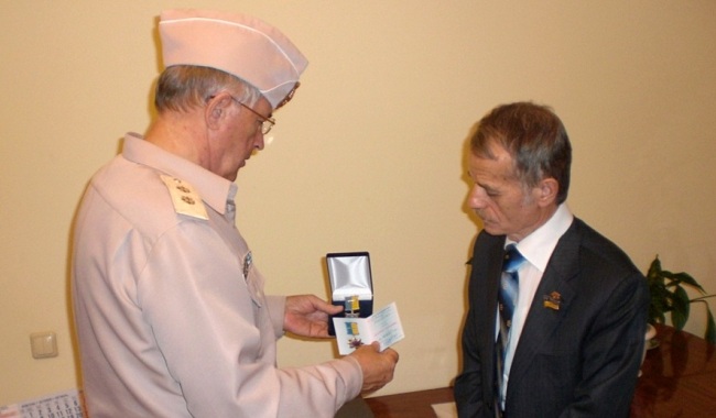 Глава Меджлісу Мустафа Джемілєв нагороджений медаллю «Патріот України»