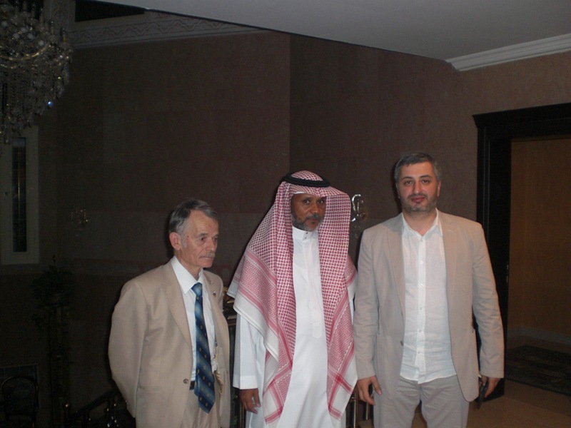 On August 4, 2013, Mejlis Head Mustafa Jemilev Returned from His Minor Pilgrimage to Holy Land – Umrah