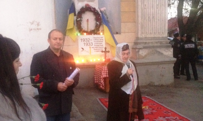 Mourning Meeting – Requiem and Praying Commemorating Victims of Holodomor 1932-1933 Takes Place in Simferopol