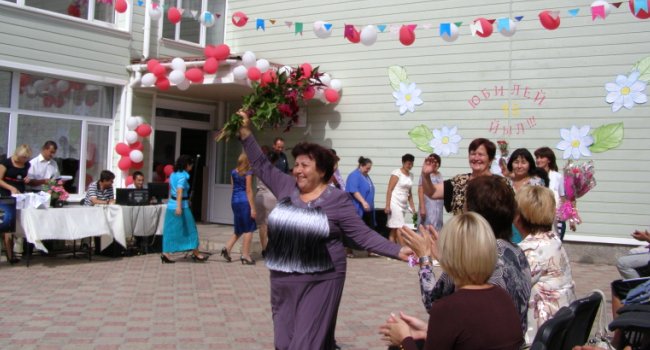 Crimean Tatar National School in Qalay Settlement Celebrates its 15th Anniversary!