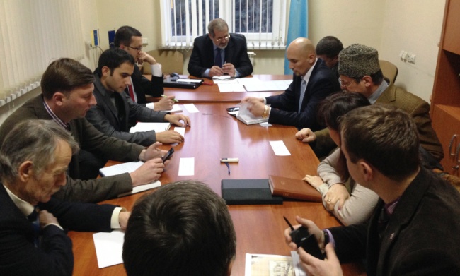 On December 2, 2013, Meeting of Presidium of Mejlis of the Crimean Tatar People Takes Place