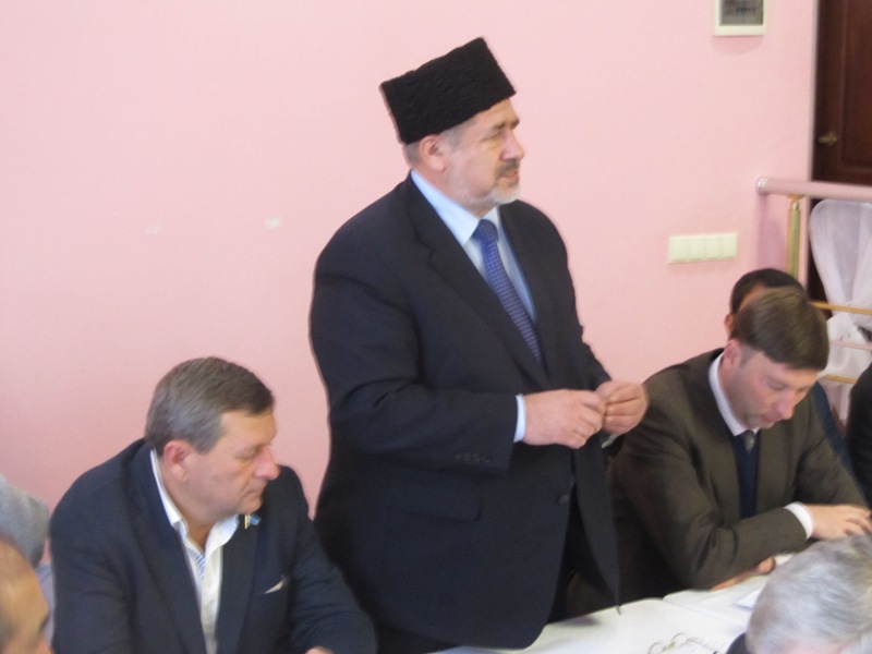 Leaders of Mejlis Meet with Representatives of Local Bodies of Crimean Tatar National Self-Governance of Sovetsky, Kirovsky Regions and Town of Stary Krym