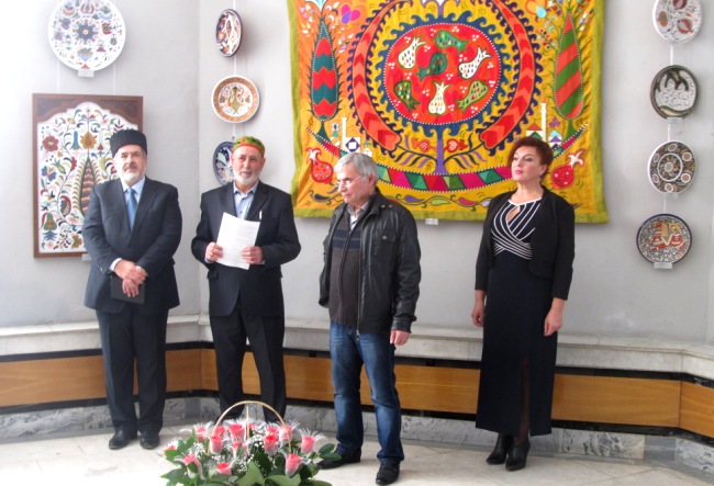 Refat Chubarov: «Crimea with Love» Exhibition Are Source of Admiration and Internal Joy»