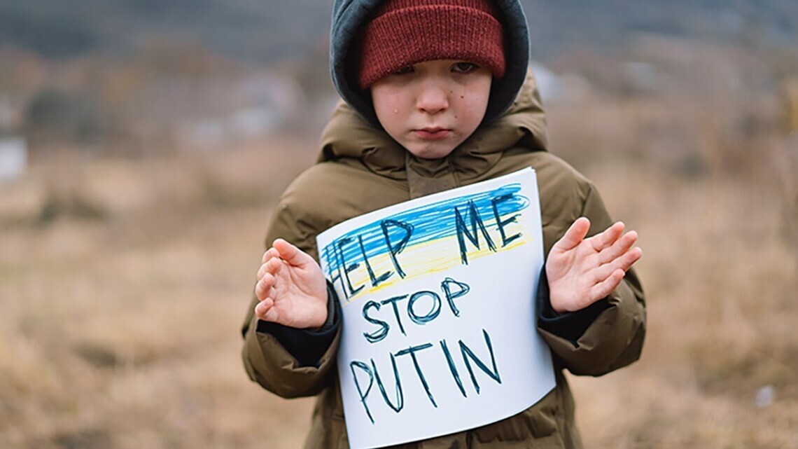 У тяжкому психологічному стані, налякані – окупанти вивезли до Криму 2 тисячі викрадених українських дітей