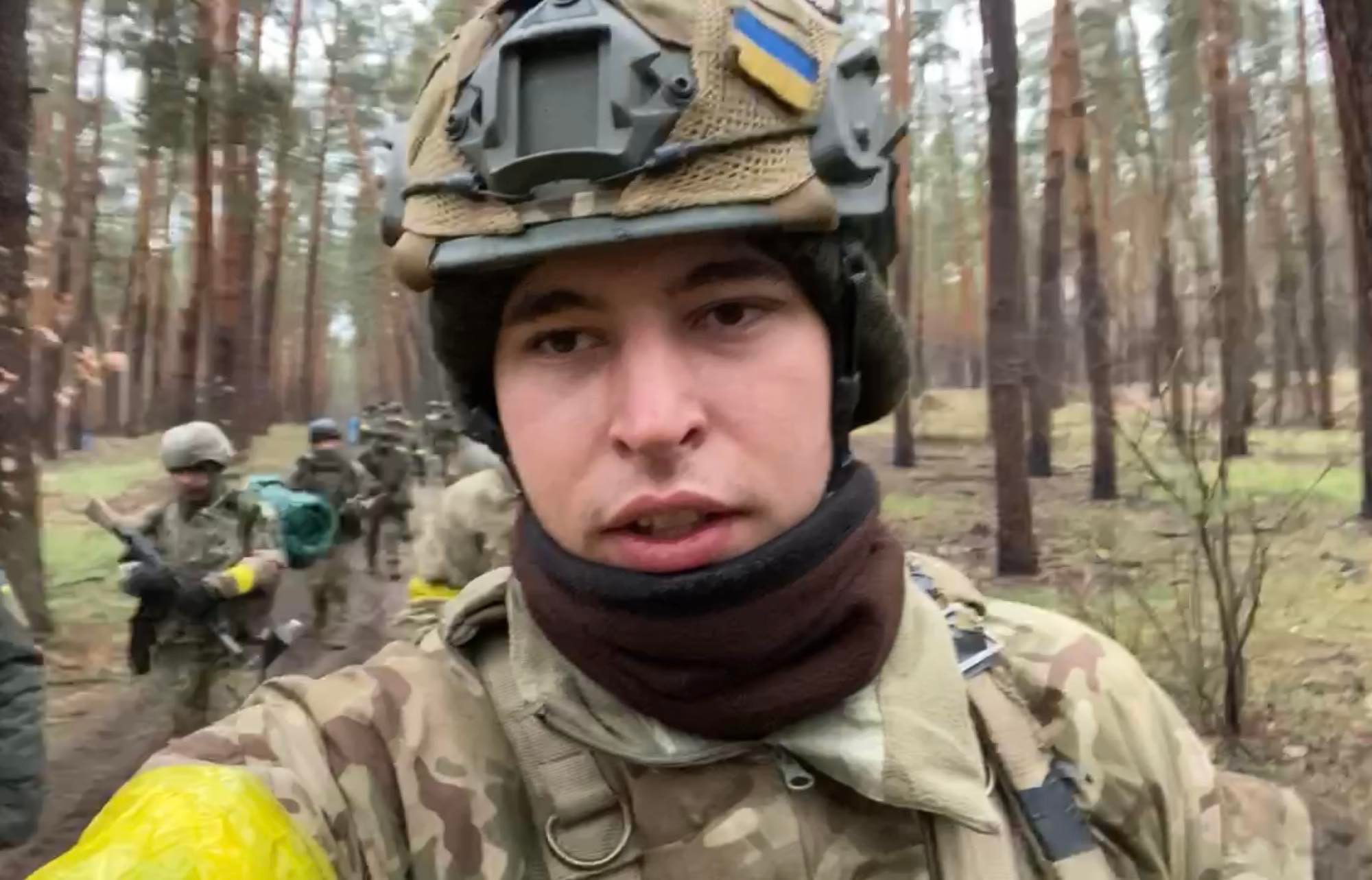 Kıyivde ukrain askeri Eskender Nimetullayev ölümden soñ mukâfatlandı