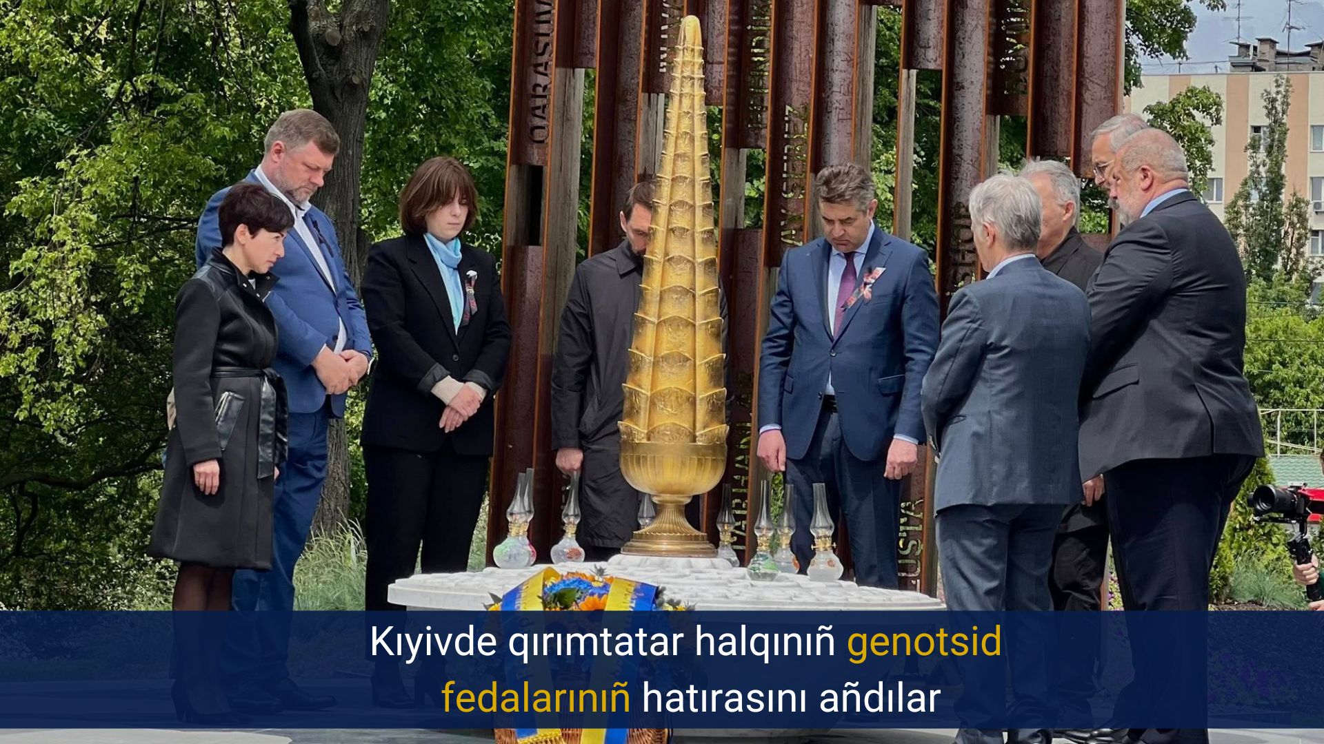 Kıyivde qırımtatar halqınıñ genotsid fedalarınıñ hatırasını añdılar