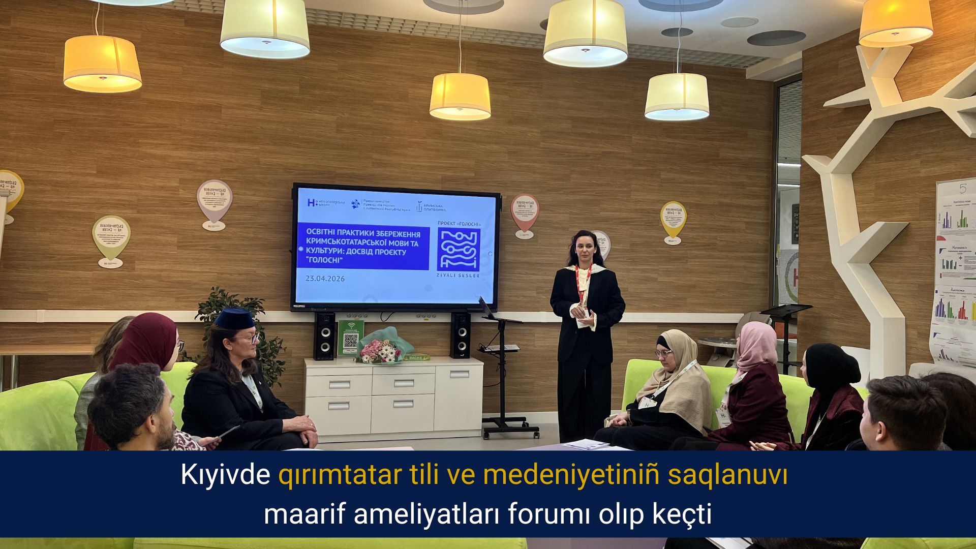 Kıyivde qırımtatar tili ve medeniyetiniñ saqlanuvı maarif ameliyatları forumı olıp keçti
