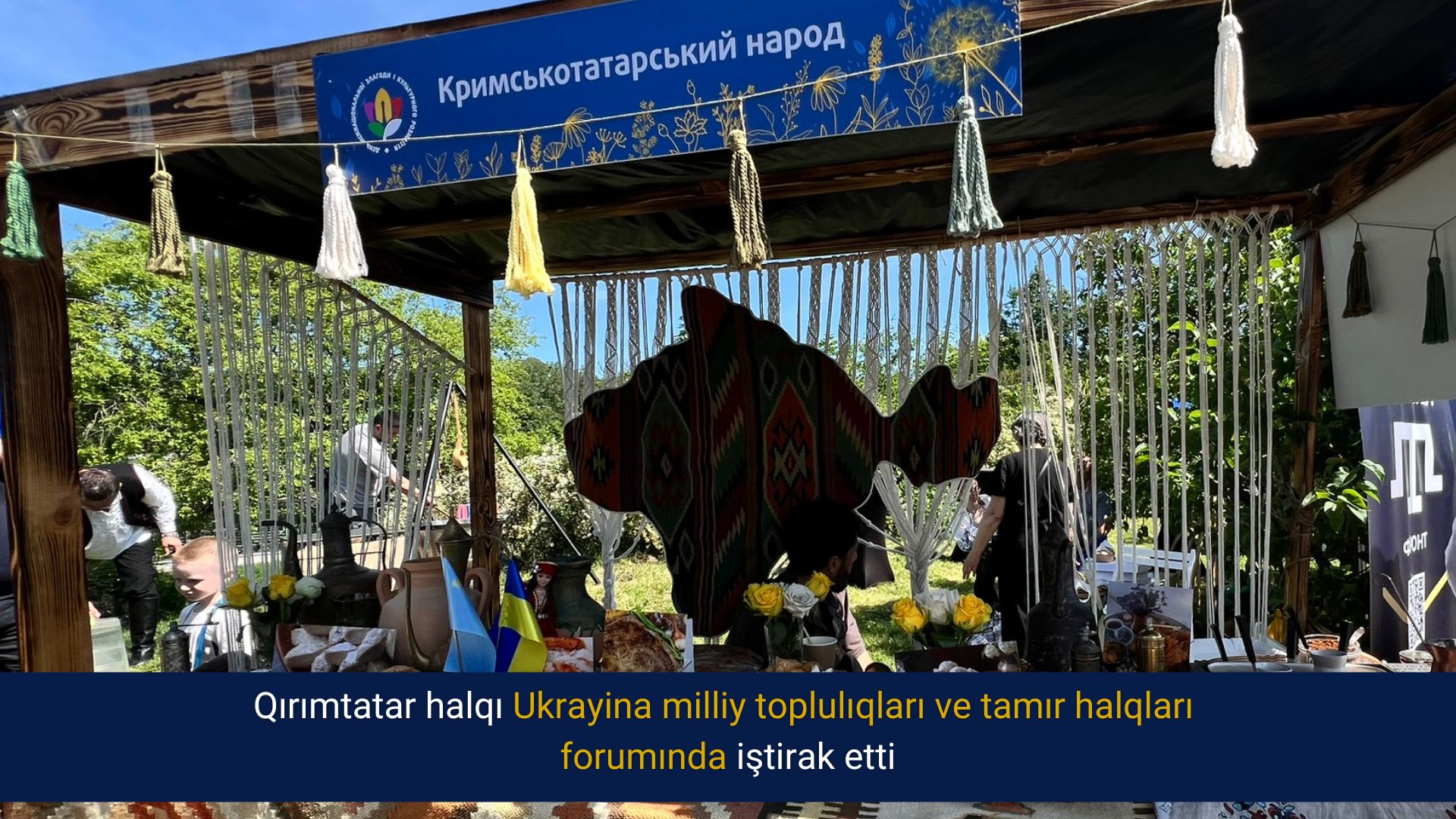 Qırımtatar halqı Ukrayina milliy toplulıqları ve tamır halqları forumında iştirak etti