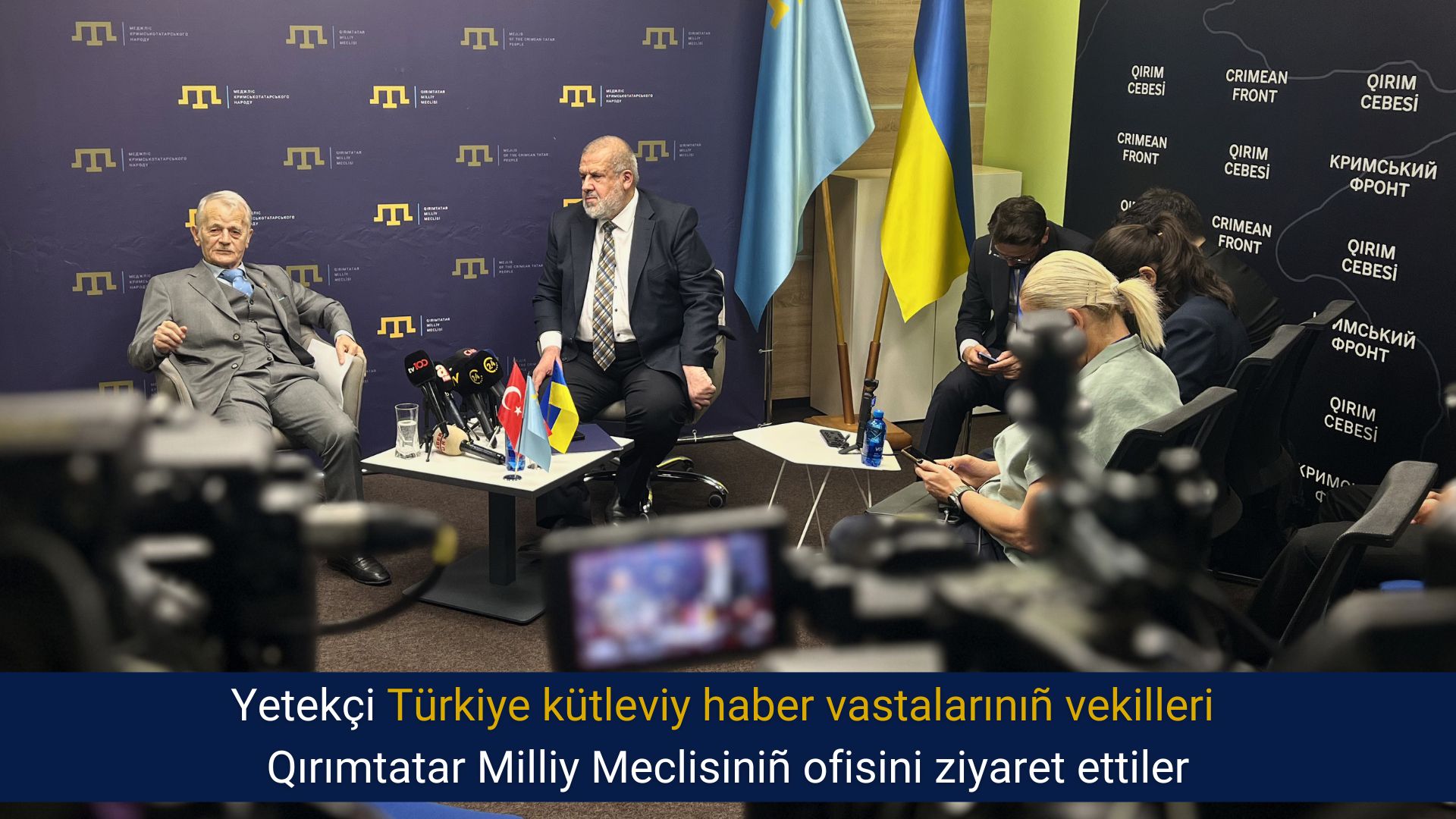 Yetekçi Türkiye kütleviy haber vastalarınıñ vekilleri Qırımtatar Milliy Meclisiniñ ofisini ziyaret ettiler